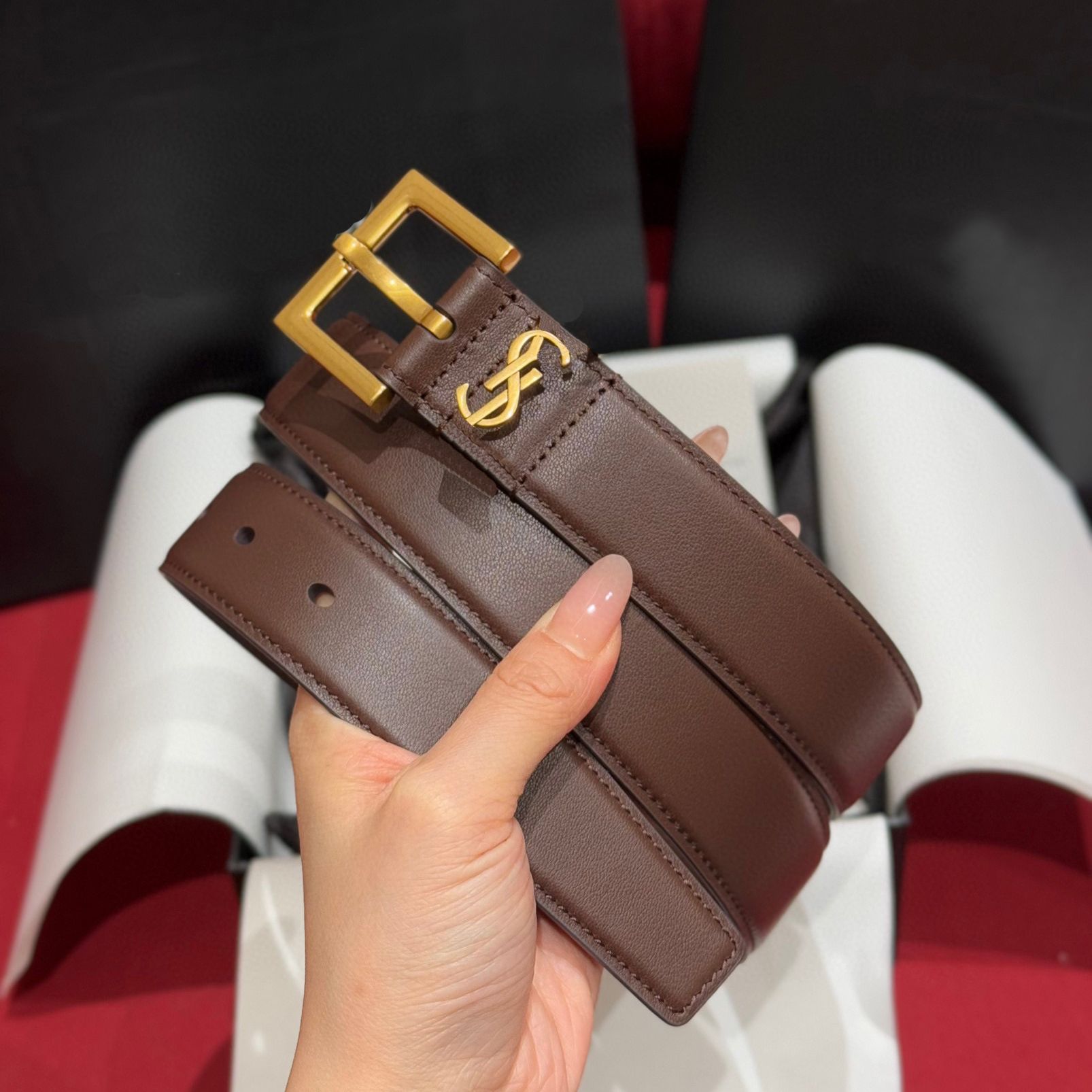 Belt designer belt for women10A genuine leather belts letter high quality daily matching birthday Christmas exquisite gift box - 3 of 8