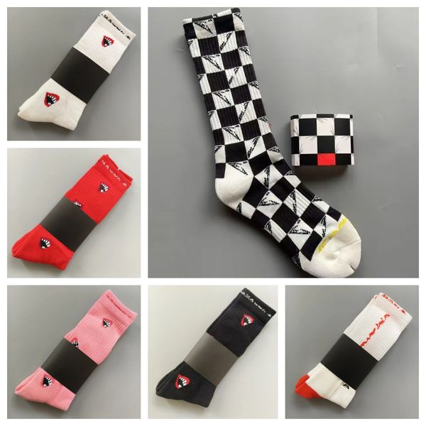 Chrome socks men women men's designer lips print sock fashion high street style colorful stocking breathable cycling anti sweat sport outdoor warm socks - Apparel - yakudashop