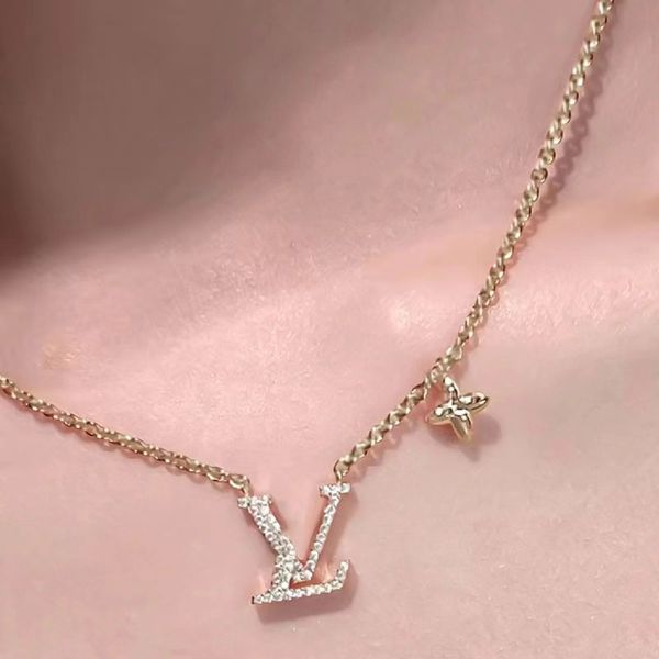Designer Gold For Women Pendant Necklace Elegant L Necklaces High Quality Wedding Jewellery Letters Jewelry Party Gift Necklace Chain 00B4 - Jewelry - yakudashop