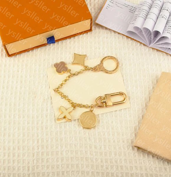 Holder S Designers Keychain Car Key Fashion Flower Keyring Bag Charm Lovers Gift 2211103Z 02 - Fashion Accessories - yakudashop